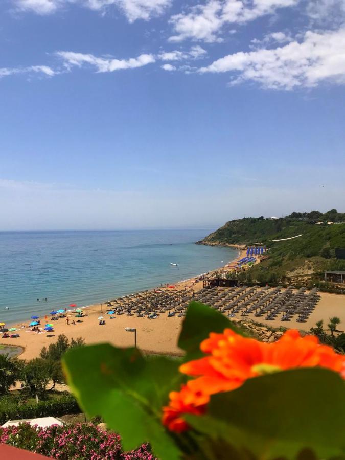 Appartamenti E Stanze Onde Blu Le Castella  Kültér fotó